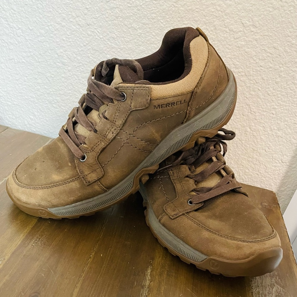 Merrell Men’s Hiking Brown Leather Outdoor low rise  Shoes Anvick Pace 10.5
